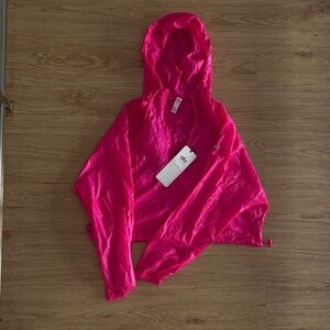Alo Yoga Sprinter Jacket in Neon Pink size XS- NWT